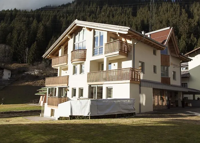 Haus Sonneneck - Ski In & Out