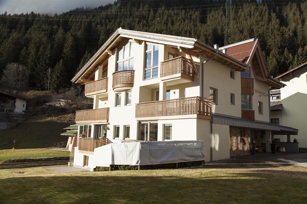 Haus Sonneneck - In & Out Apartment