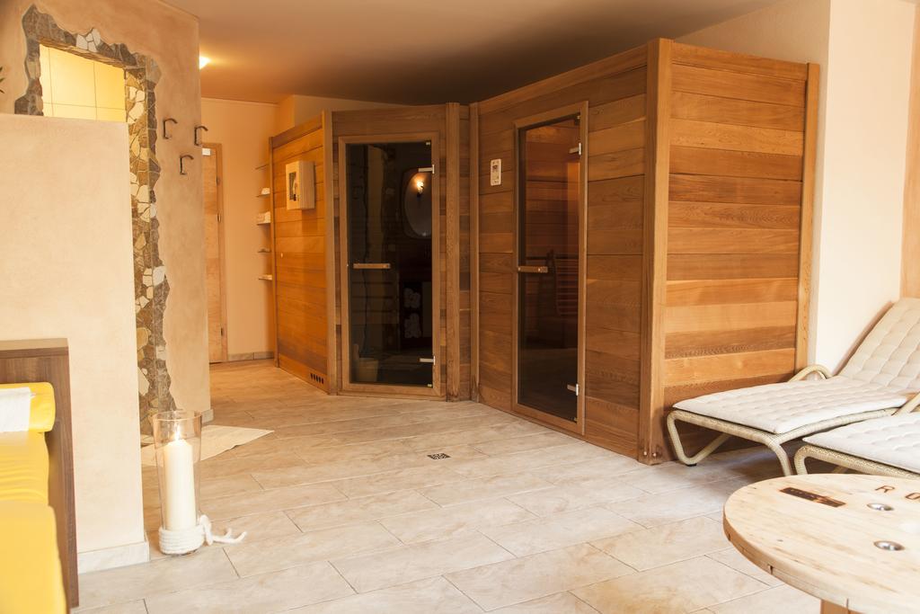 Haus Sonneneck - In & Out * Sankt Anton am Arlberg